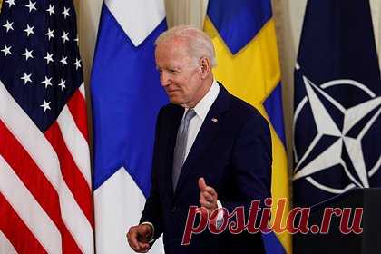 Офицер американской разведки назвал США первой угрозой НАТО. Офицер разведки американской морской пехоты в отставке Скотт Риттер в интервью рассказал, что Соединенные Штаты Америки готовы атаковать любого союзника по НАТО ради собственной выгоды. По мнению военного, угроза номер один для Североатлантического альянса — это Вашингтон.