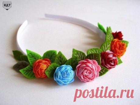 Ободок с розочками из тесьмы |