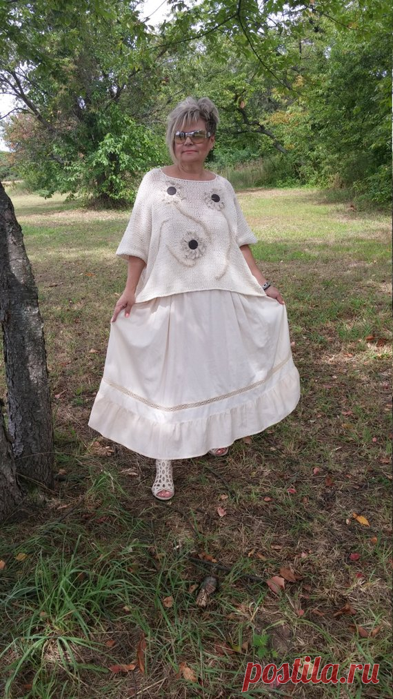 Handmade long cotton skirt Bohemian long cotton skirt with valance, in soft beige/cream color. Very light weight. Please check out matching matching tunic and coat at my other listings. The length is 33 inches, elastic waist band stretches from 17 to 56 inches. I will return any overpaid shipping if any