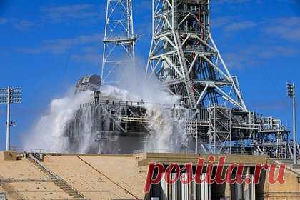 Стало известно о перерасходе средств на башню обслуживания SLS