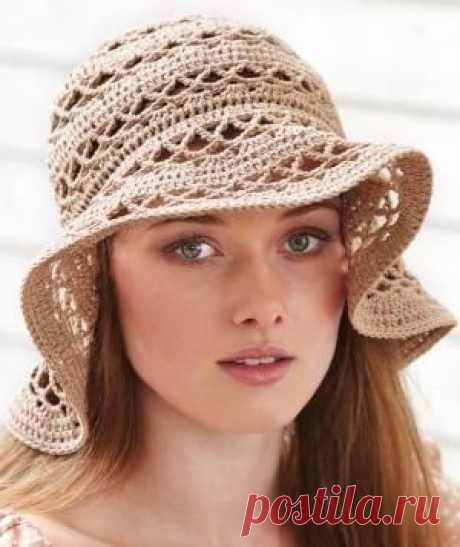 FREE PATTERN SUMMER HAT CROCHET | This floppy hat in its neutral shade is a summer must have – made of ... by soium | crochet and knitting