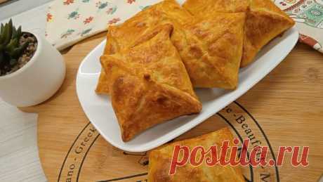 "Эчпочмак" с четырьмя углами. Слоеные пирожки с мясом и картофелем | Неправильная Мама | Пульс Mail.ru Рецепты из слоеного теста