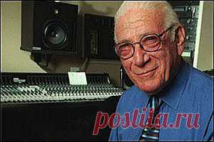 Джерри Голдсмит «Jerry Goldsmith» 12 186 песен слушать онлайн или скачать mp3 + биография + 63 238 видео-роликов: американский композитор и дирижёр, классик киномузыки, автор музыки более чем к 250 телевизионным постановкам и кинолентам; Был номинирован на 18 премий «Оскар» (получил один за фильм «Омен»), обладатель четырёх наград «Эмми»