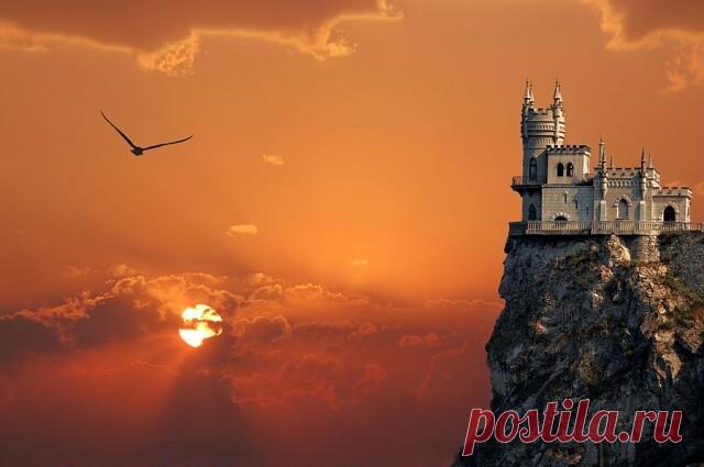 КРЫМ В ФЕВРАЛЕ 
ТРИ ТУРА
ТУР 01-02 ФЕВРАЛЯ
Выезд из Краснодара 31.01 в 23:55
1 день 01.02
Воронцовский дворец и парк
Дегустация (по желанию)
Ай-Петри
Ласточкино гнездо
Набережная Ялты
 2 день 02.02
Массандровский дворец
Дворец княгини Гагариной
Стоимость на одного человека при двухместном размещении - 6 500 руб
В стоимость включено:
проезд
проживание в Гурзуфе в отеле с подогреваемым бассейном
питание - 1 завтрак, 1 ужин
страховка
сопровождение группы руководителем
экскурс...