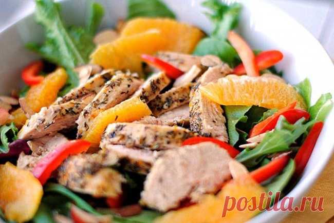 8 вкуснейших салатов, которые так и просятся на новогодний стол