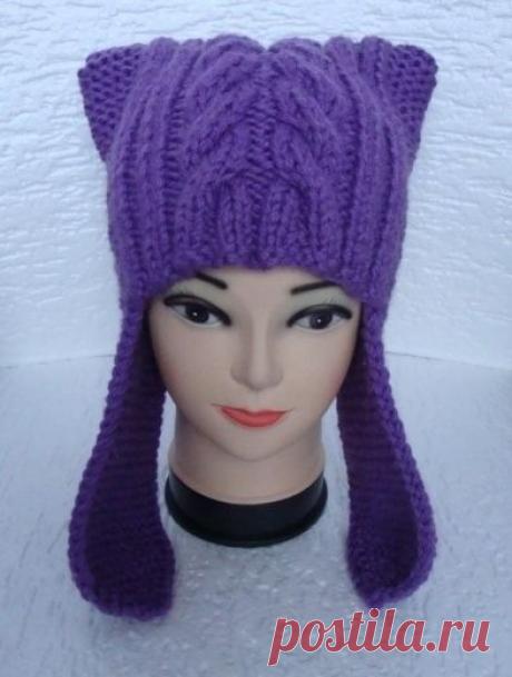 Вязаная шапочка с длинными ушками