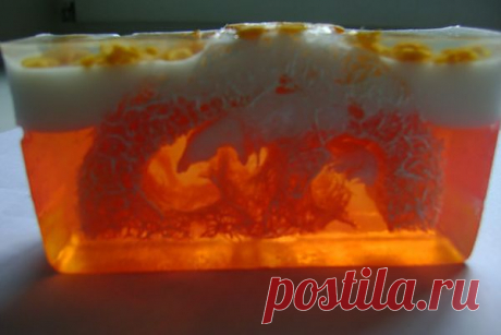 Карамельное мыло с люфой