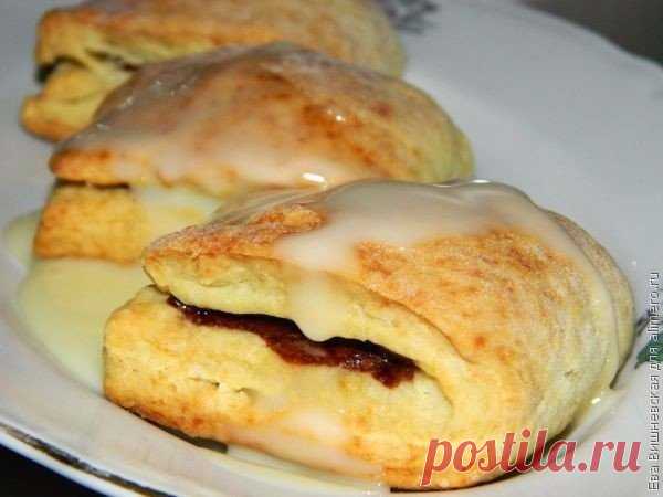 Булочки с шоколадом 

источник Люблю готовить!!!! :) Кулинарные рецепты
 
 






Булочки с шоколадомИнгредиенты:2 стакана муки1 ст. ложка сахараполовина чайной ложки соли75 г масла сливочного2 ч. ложки разрыхлителя150 м…