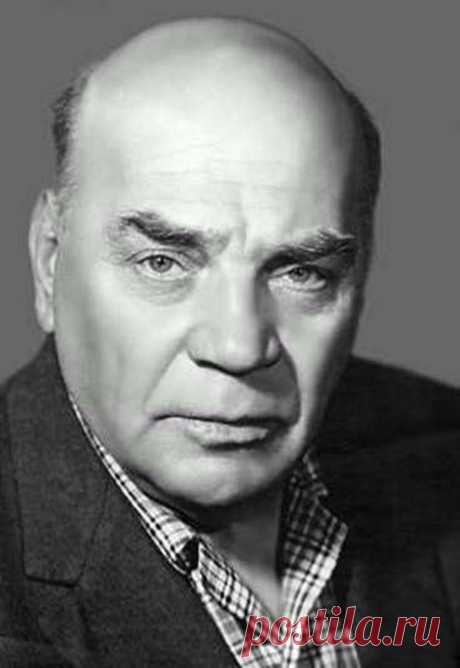Алексей Грибов