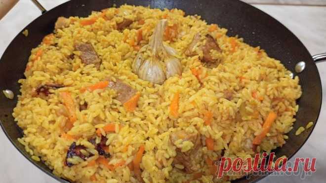 Рассыпчатый плов на сковороде Всем привет! Предлагаю приготовить вкусный рассыпчатый плов на сковороде, по рецепту которым пользуется моя семья много лет. Плов получается всегда и очень очень вкусный. Я готовлю плов из разных видо...