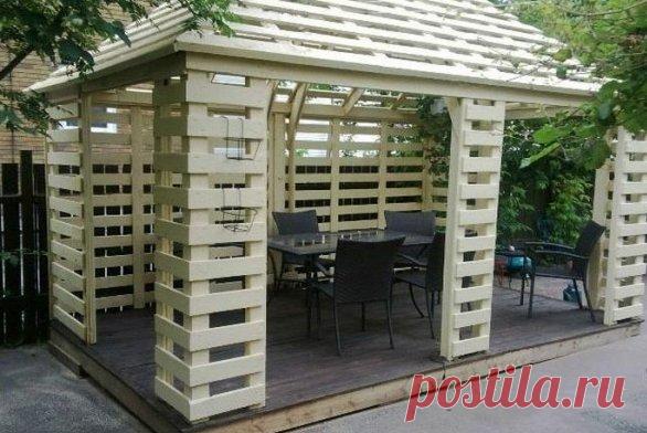 Варианты беседок из обычных поддонов