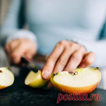 Список продуктов, которые эксперты связывают с поддержкой здорового рациона и потенциально меньшим риском некоторых хронических заболеваний.