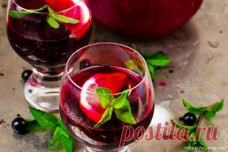 Лимонад из черной смородины