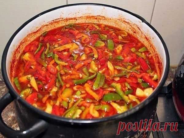 ТОП-16 лучших рецептов вкусного лечо Этот салат - одна из самых популярных разновидностей домашней консервации: практически у каждой хозяйки в «загашнике» найдется парочка рецептов вкусного лечо