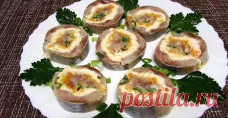 Рулет ролл из селедки. Закуска на... - Хорошие отношения | Facebook