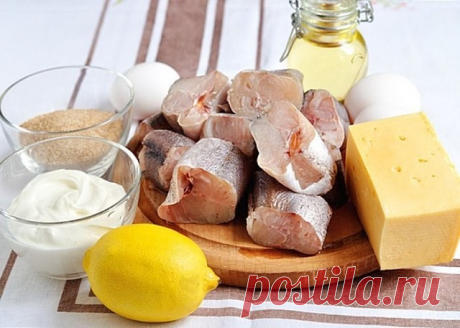 Рыба запеченная
Ингредиенты
Рыба 1 кг
Яйцо куриное 3 шт.
Масло растительное 3 ст. л.
Лимон 1/5 шт.
Сметана 150 мл
Масло сливочное 20 г
Сыр твердых сортов 80 г
Сухари панировочные 3 ст. л.
Мука пшеничная 100 г
Соль, смесь перцев по вкусу
Укроп свежий 1/2 пуч.
Рыба, запеченная в яично-молочном соусе, - это не просто вкусно. Это ОЧЕНЬ вкусно и полезно. К тому же, такая рыба эффектно смотрится на столе. Так что, нужно готовить запеченную рыбу непременно!
Я совершенно точно пом...