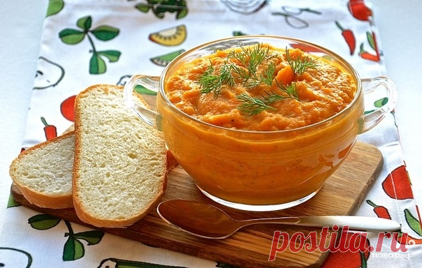 Икра кабачковая очень вкусная! (без майонеза)
Вкус детства! 
Ингредиенты:
3 кг очищенных кабачков, 
2 кг помидор 
По 1 кг луки и моркови 

Кабачки и лук режем произвольно,морковь на терке(я на комбайне,быстро и удобно 
А вот помидорки я ошпариваю кипятком и снимаю кожицу, ну не люблю я 