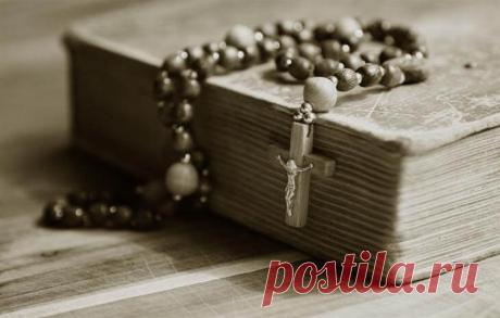 Тайна молитвы «Отче наш»
Молитва «Отче наш» — это не просто главные слова для любого христианина. В этих строках содержится тайный смысл, понимание самого Бога и всего, что нас с вами окружает.
С текстом этой молитвы связан…