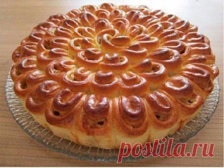 Мясной пирог "Хризантема"