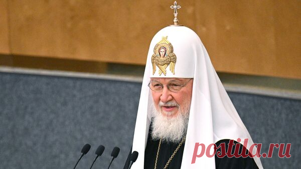 Патриарх Кирилл призвал защитить наместника Киево-Печерской лавры