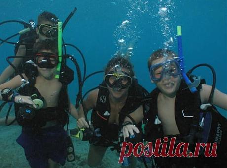 Экстремальный туризм в Италии -  Большую популярность в последние годы получил экстремальный туризм. Таким образом, туристы получают необходимую порцию адреналина, выплескивая и отрицательную, и положительную энергию