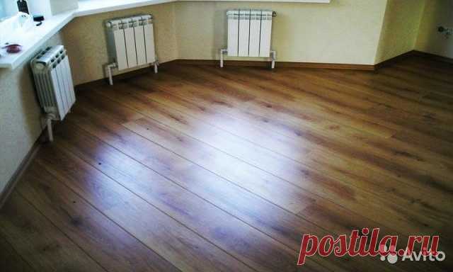 Укладка ламината и паркетной доски Укладка ламината нещитового - 150 р. Укладка ламината щитового - 350 р.Укладка паркетной доски - 150 р.Наливной самовыравнивающися пол - 200 р.Цена указана за 1 кв. м.Установка плинтуса - 50 за 1 п.м.