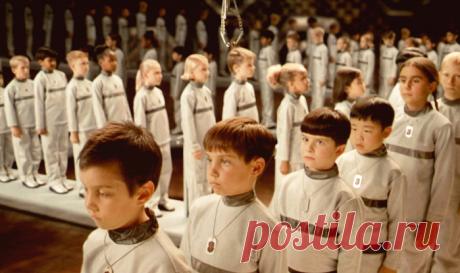 Конвейер по производству моральных калек: 5 историй из жизни детей и их родителей