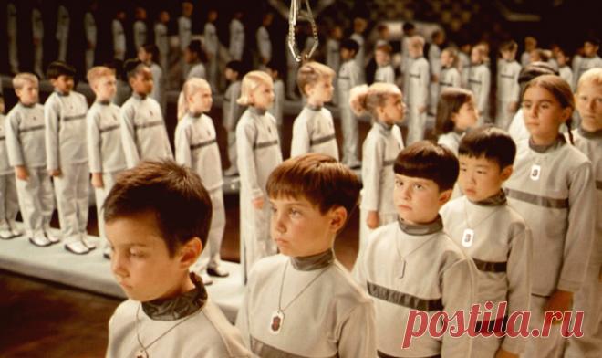 Конвейер по производству моральных калек: 5 историй из жизни детей и их родителей