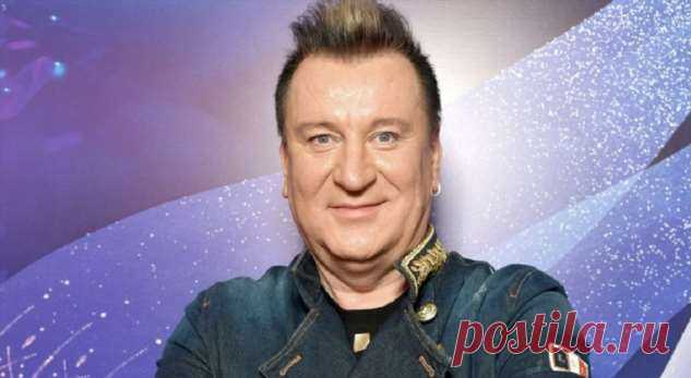 «Слева ваша копия»: 58-летний Сергей Пенкин заинтриговал поклонников фотографией с детьми . Милая Я