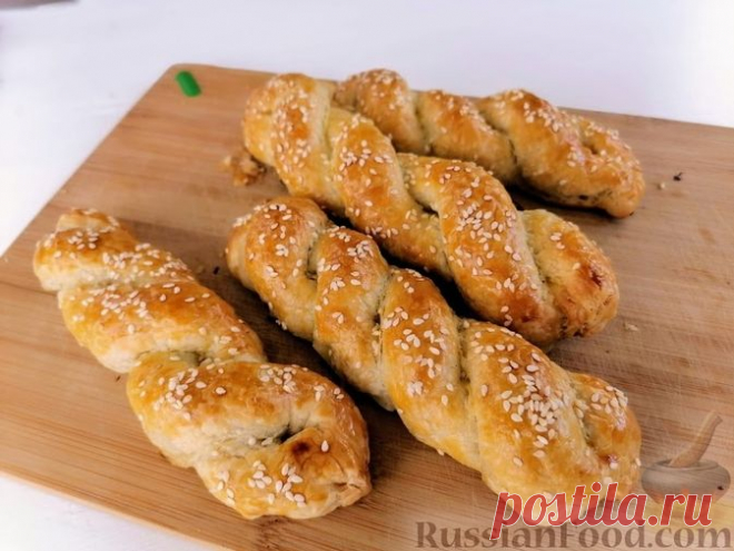 Рецепт: Слоёная выпечка с мясом на RussianFood.com