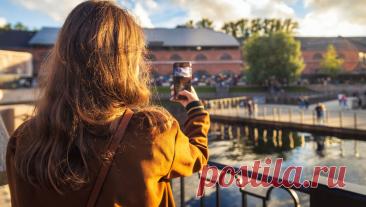 Две москвички по совету коуча набрали долгов на 29 млн рублей, чтобы стать богаче. Жительницы Москвы заняли 29 миллионов рублей, чтобы стать богаче по совету коуча из соцсетей. Об этом сообщает Baza. По информации Telegram-канала, речь идет о коуче Надежде Матвиенко. Две девушки, Елизавета и Мелани, очарованные жизнью ...