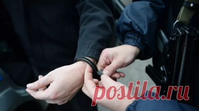 В Москве арестовали юношу, затушившего свечу в церкви и напавшего на прихожанку. Суд в Москве избрал меру пресечения в виде заключения под стражу 20-летнему молодому человеку, которого обвинили в нарушении прав на свободу совести и вероисповедания. Читать далее