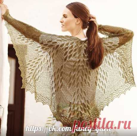 Роскошная #ажурная #шаль #спицами из #журнала Verena! Благородный #стиль и изящество #шали дополнит любой #наряд! #Описание и #схемы на русском языке, под фото, в комментариях