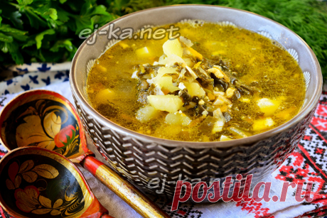 Зелёный борщ с щавелем и яйцом, рецепт с фото пошагово