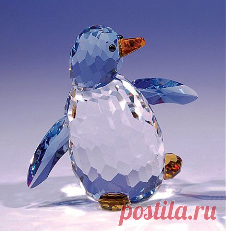 Mama Penguin crystal figurine | SWAROVSKI