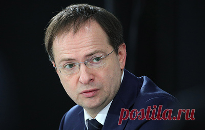 Мединский: Россия продолжит работать над возвращением военных из плена на Родину. Помощник президента РФ подчеркнул, что "Россия СВОих не бросает!"