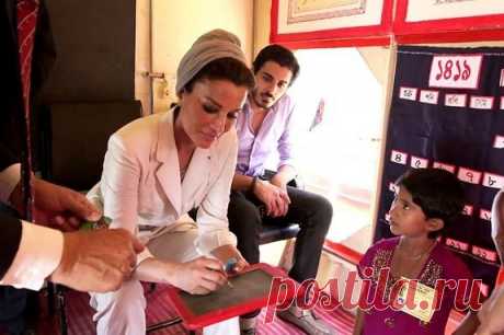 Шейха Моза: самая модная и влиятельная женщина арабского мира. Без хиджаба и паранджи