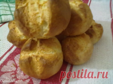 Французские БУЛОЧКИ,те самые...хрустящие(легко и просто)))
