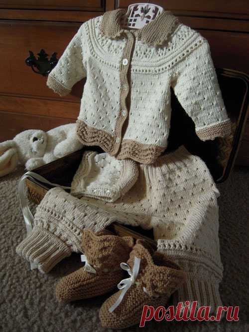 We Like Knitting: Little Blossom - Free Pattern
