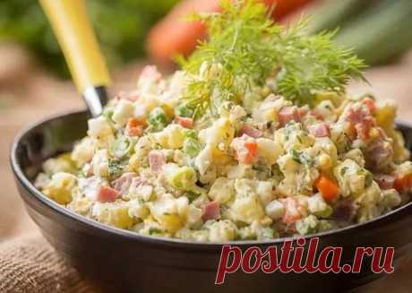 Диетический салат с куриной грудкой: 5 рецептов без майонеза