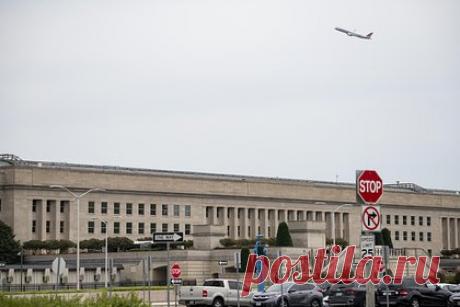 В США рассказали о пользе для американцев от военной помощи Украине. Военная помощь Украине создает рабочие места для американцев, заявили в Пентагоне. Военные называют помощь украинцам разумной инвестицией в национальную безопасность США.