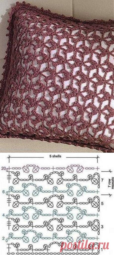 Ажурная подушка крючком