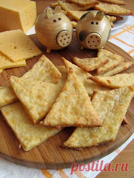 Постигая искусство кулинарии... : Сырные хрустики