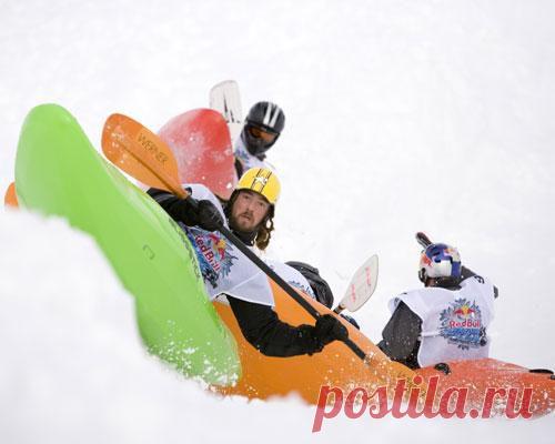 Каякинг один из видов водного туризма, спорта или активного отдыха на воде с использовавается каяк / Экстремальный досуг