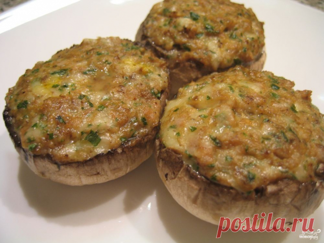 Шампиньоны фаршированные в духовке - пошаговый кулинарный рецепт на Повар.ру