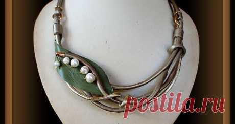 Leather jewelry