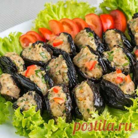 Закуска из чернослива с грецким орехом. Закуска новогодняя с черносливом Удивительно просто и невероятно вкусно! Идеальный вариант закуски для праздничного меню.Ваши гости обязательно оценят оригинальный внешний вид знакомого многим блюда – фаршированных сухофруктов.