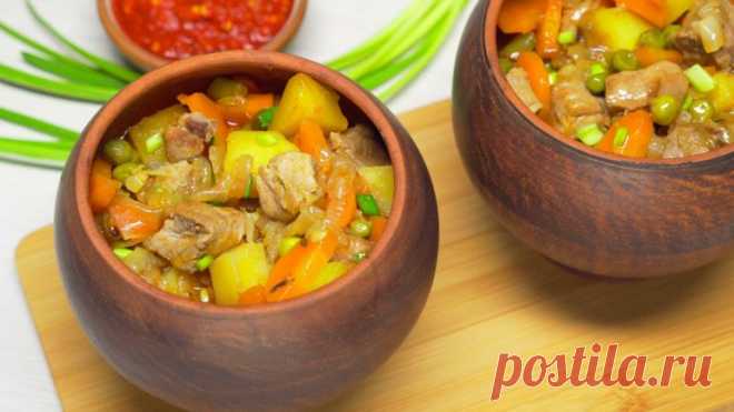 Аппетитное жаркое в горшочках. Получается всегда вкусно и сытно! - Готовим сами Прошли те времена, когда все блюда доставались из дровяной печи и от них пахло чем-то особенным, домашним. Теперь даже в ресторанах найти настоящую печь не так-то просто. Но хозяюшки на то и выдумщицы, что смогли сохранить и передать секреты русской кухни. Жаркое в горшочках — это лучшее, что вы можете приготовить для своих домочадцев. Жаркое, […]