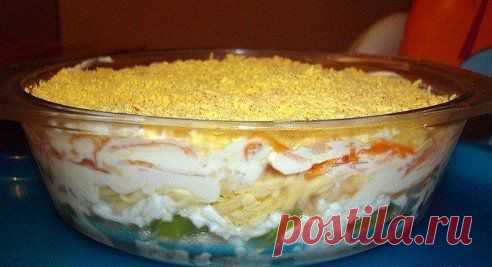 Салат из курицы с корейской морковью и киви