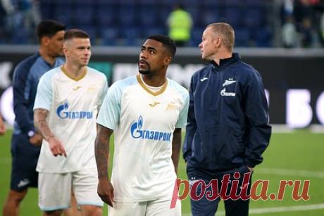 Стало известно об угрозах «Зенита» бразильским игрокам команды. В Бразильской конфедерации футбола рассказали об угрозах руководства петербургского «Зенита» на игроков команды Малкома и Клаудиньо. «Они очень жестко общались со спортсменами. Они были очень суровы с ними с человеческой точки зрения. Даже угрожали разорвать контракты», — заявили в сборной Бразилии.